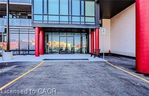 213-5 Hamilton Street N, Waterdown, ON - Outdoor With Balcony