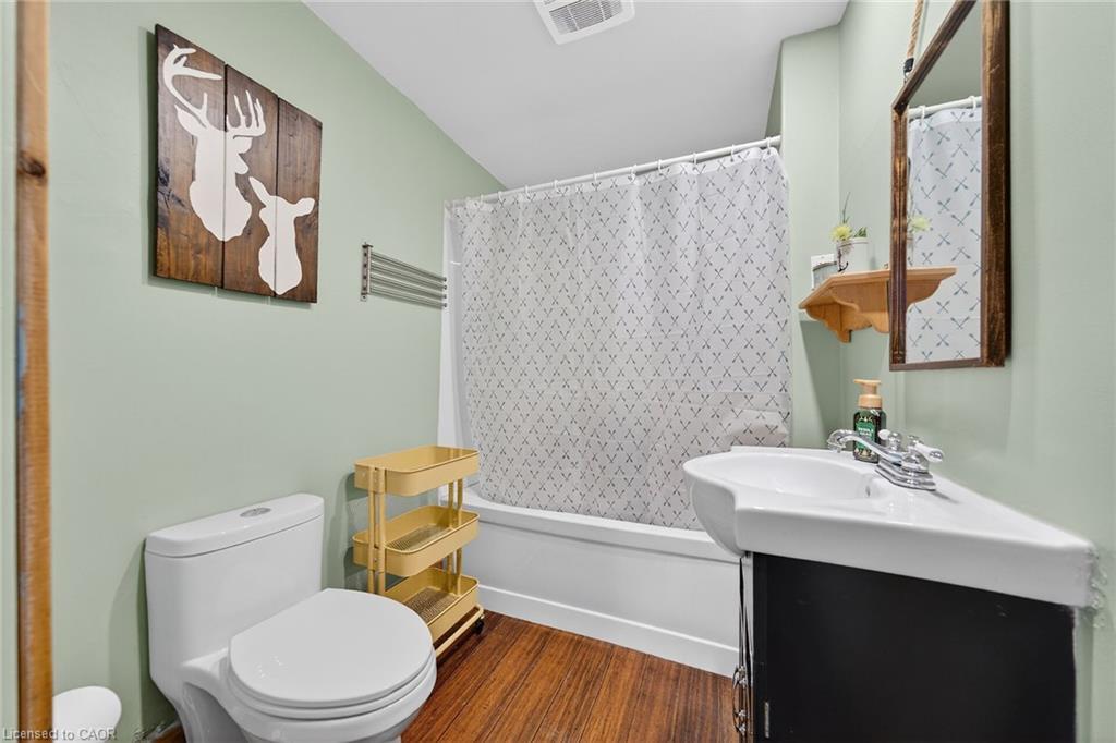 1457 Lakeshore Road, Selkirk, ON - Indoor Photo Showing Bathroom