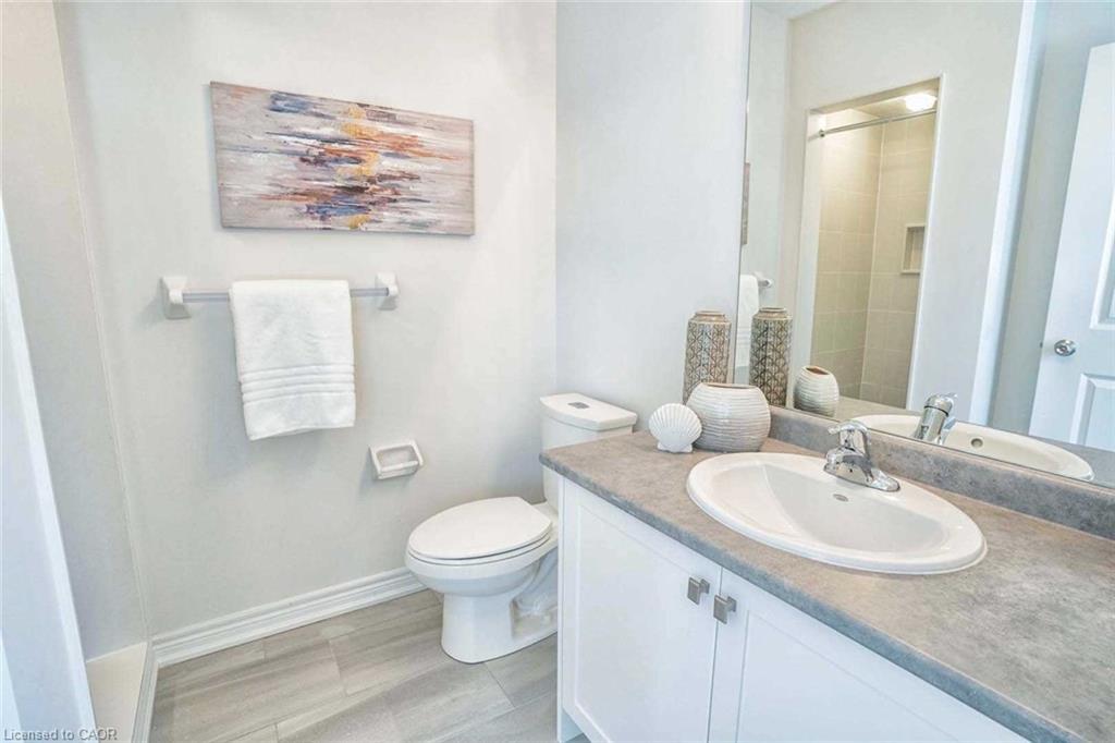 525 Red Elm Road, Shelburne, ON - Indoor Photo Showing Bathroom