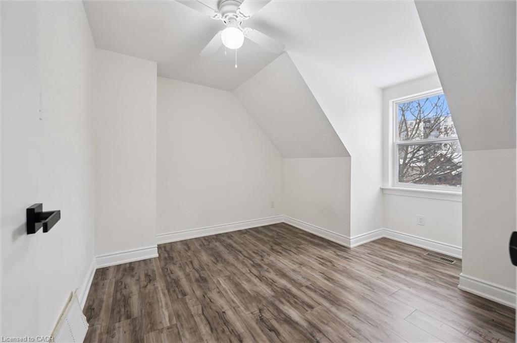 107 Foxridge Drive, Cambridge, ON - Indoor Photo Showing Other Room