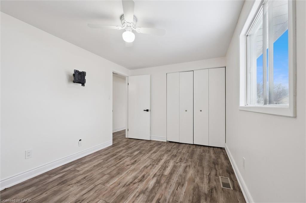 107 Foxridge Drive, Cambridge, ON - Indoor Photo Showing Other Room