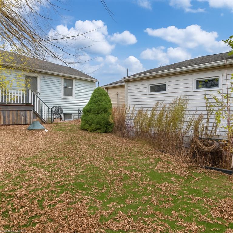 99 East 36Th Street, Hamilton, ON - Outdoor