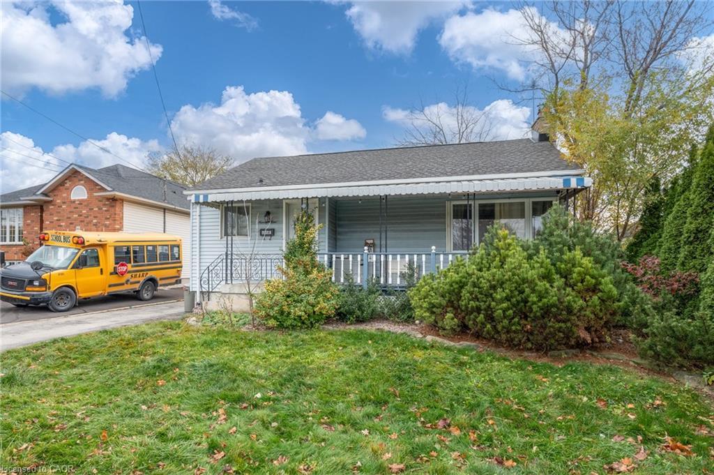 99 East 36Th Street, Hamilton, ON - Outdoor With Deck Patio Veranda