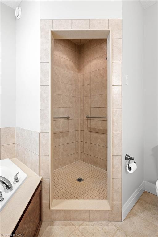 159 Gerber Meadows Drive, Wellesley, ON - Indoor Photo Showing Bathroom