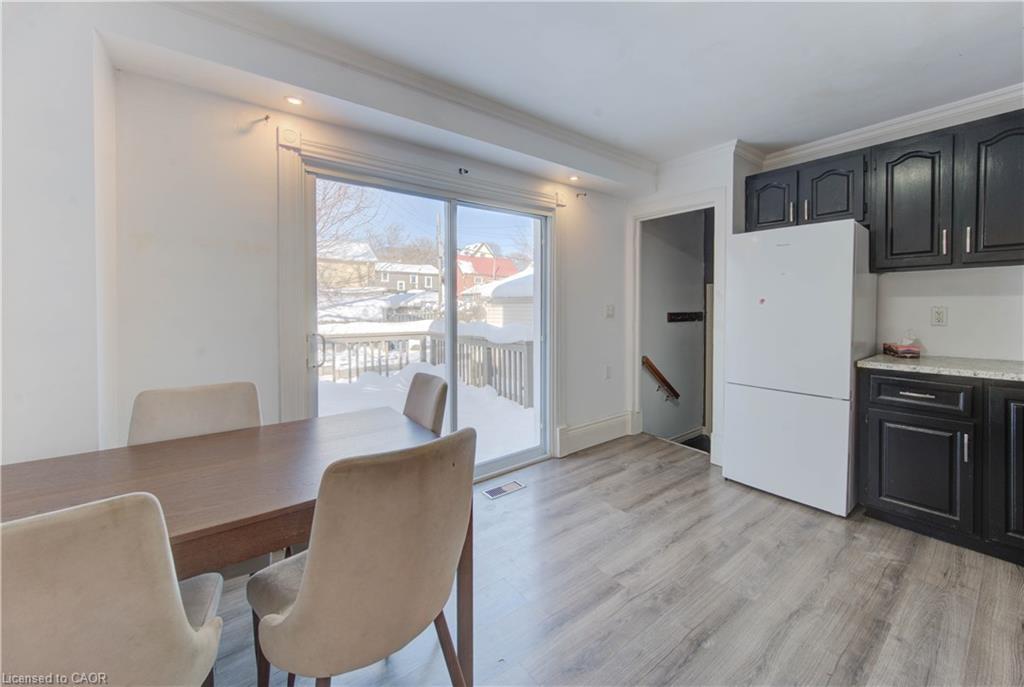 88 Wellington Street N, Kitchener, ON - Indoor