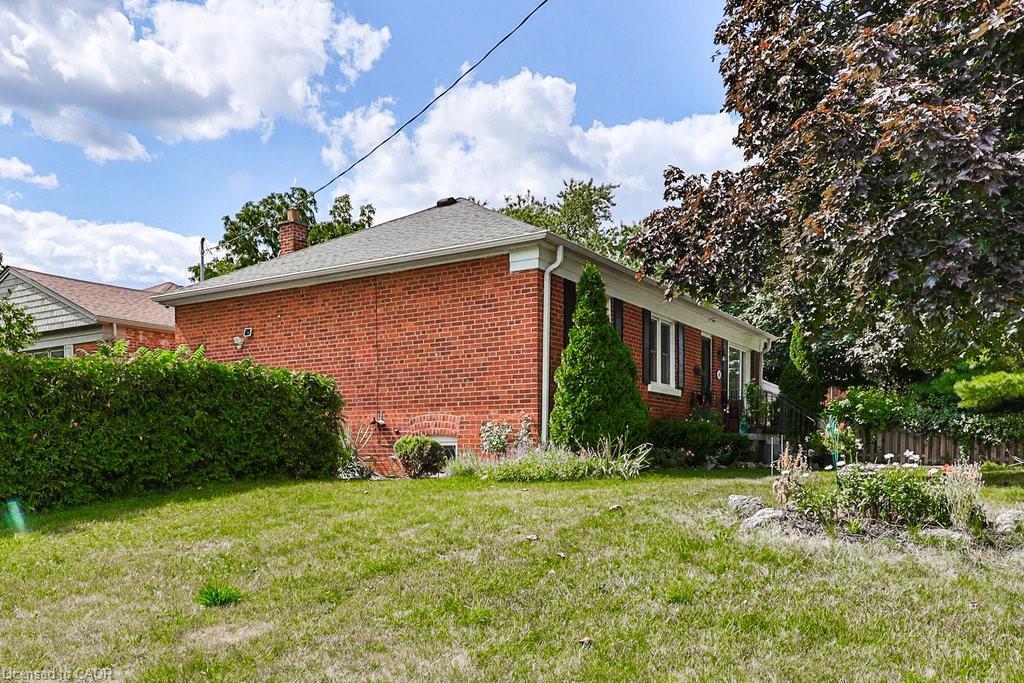 Lower-602 Drury Lane, Burlington, ON - Outdoor