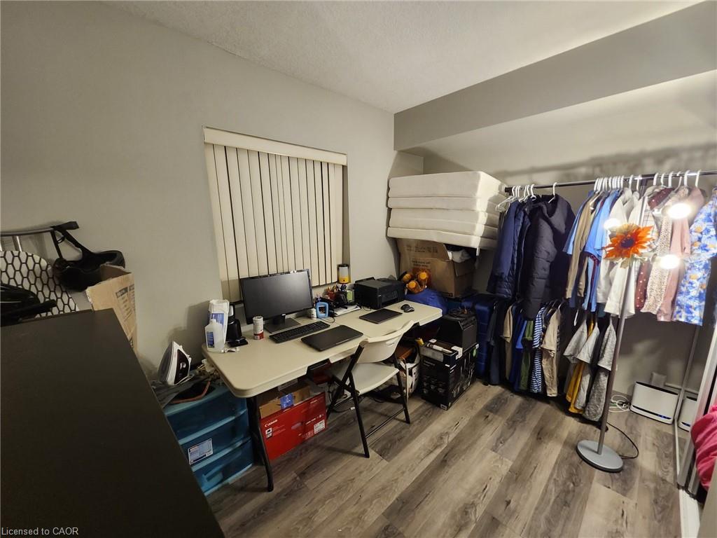 102-736 Old Albert Street, Waterloo, ON - Indoor Photo Showing Office