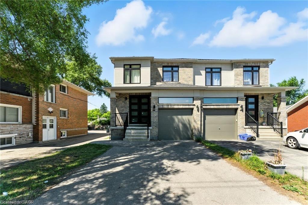 Upper-46 Franklin Street S, Kitchener, ON - Outdoor With Facade