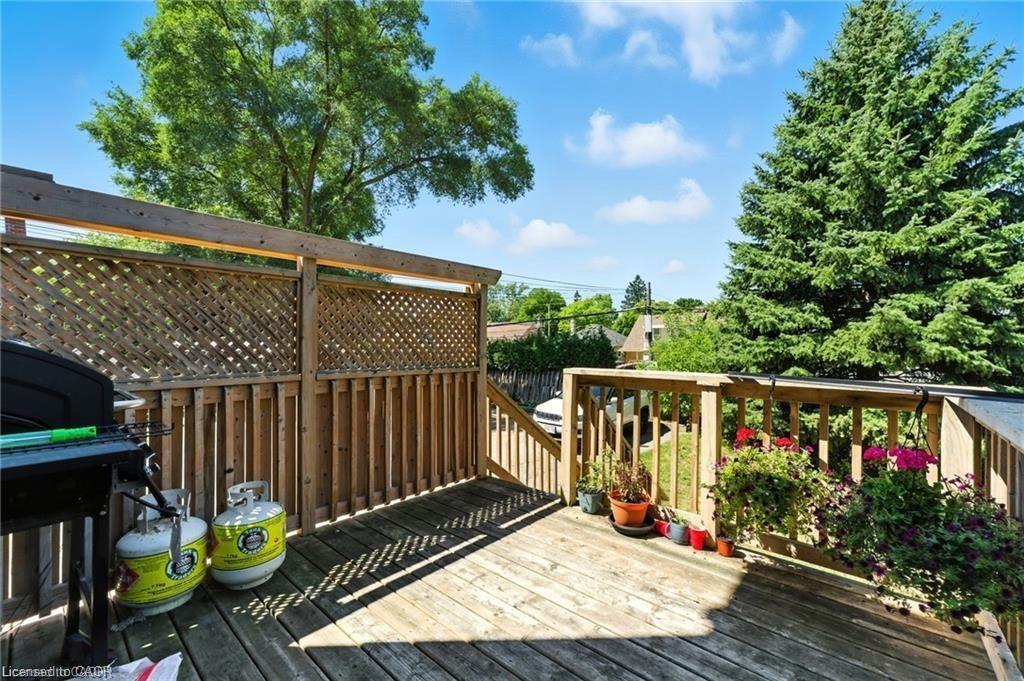 Upper-46 Franklin Street S, Kitchener, ON - Outdoor With Exterior