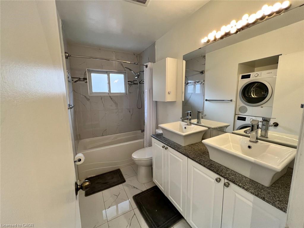 10 Golfhaven Drive, Scarborough, ON - Indoor Photo Showing Bathroom