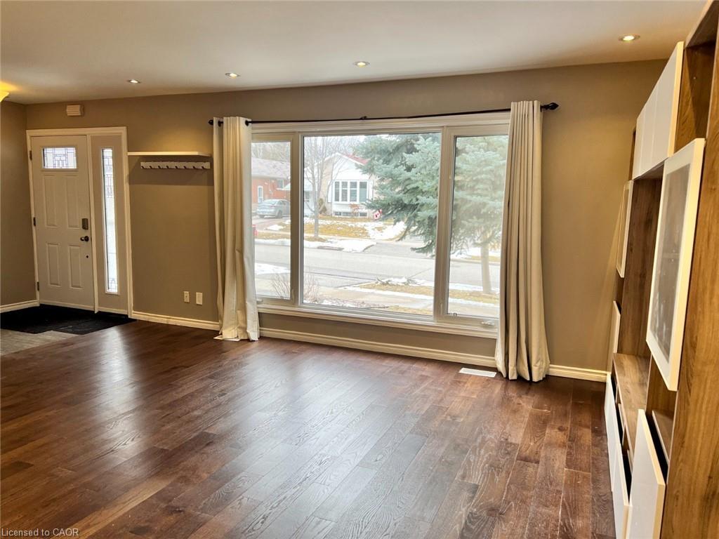 10 Golfhaven Drive, Scarborough, ON - Indoor Photo Showing Other Room