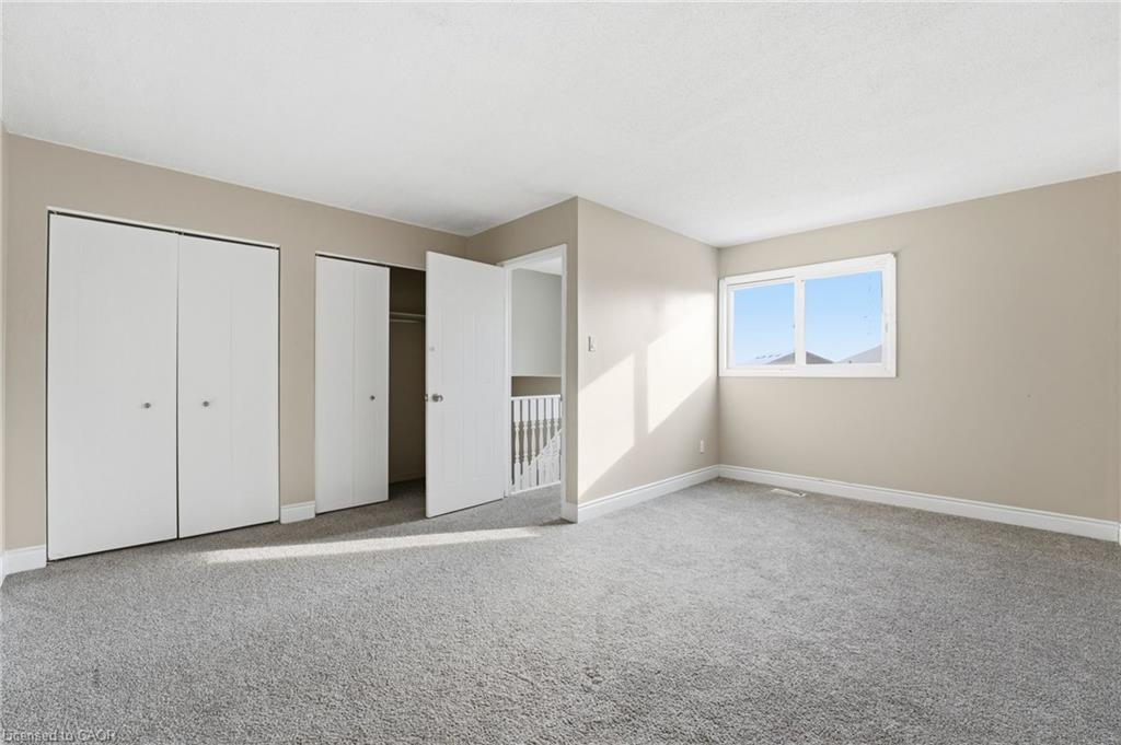 9-21 Wren Court, Tillsonburg, ON - Indoor Photo Showing Other Room