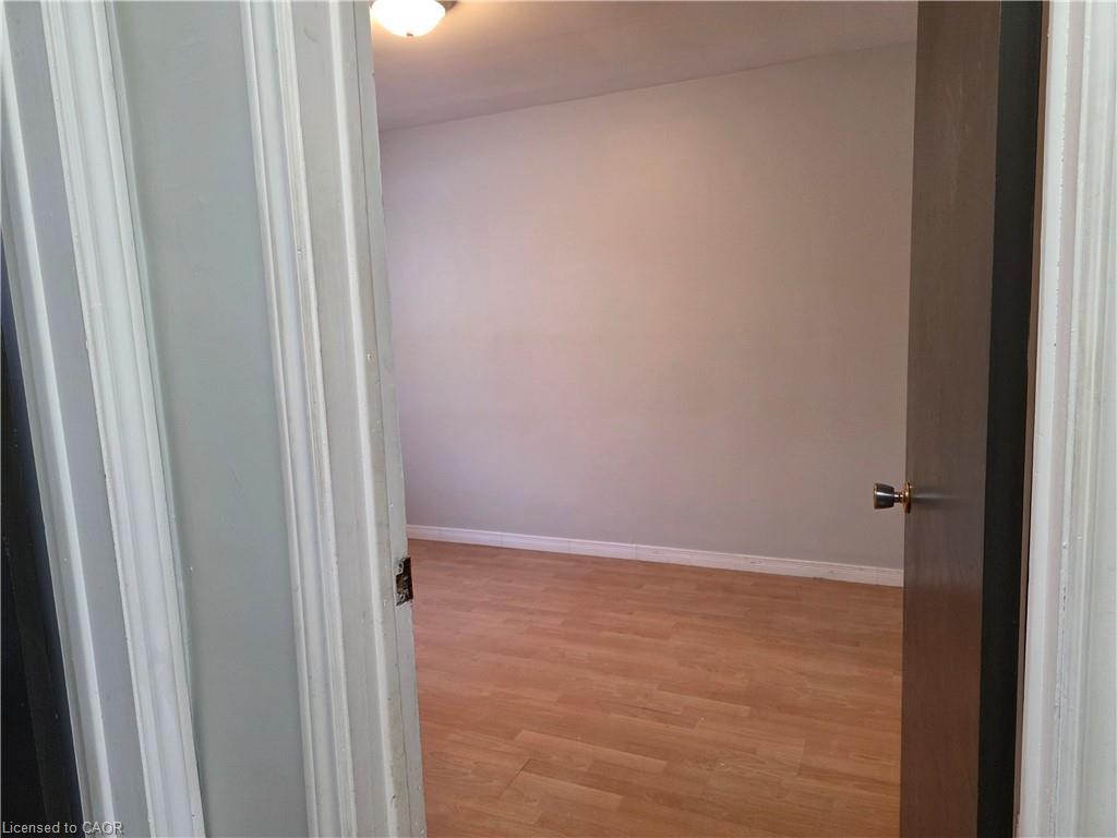 2-362 Grey Street, Brantford, ON - Indoor