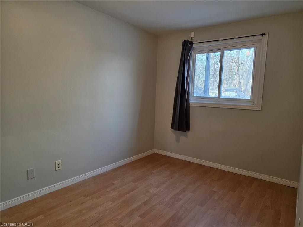 2-362 Grey Street, Brantford, ON - Indoor Photo Showing Other Room