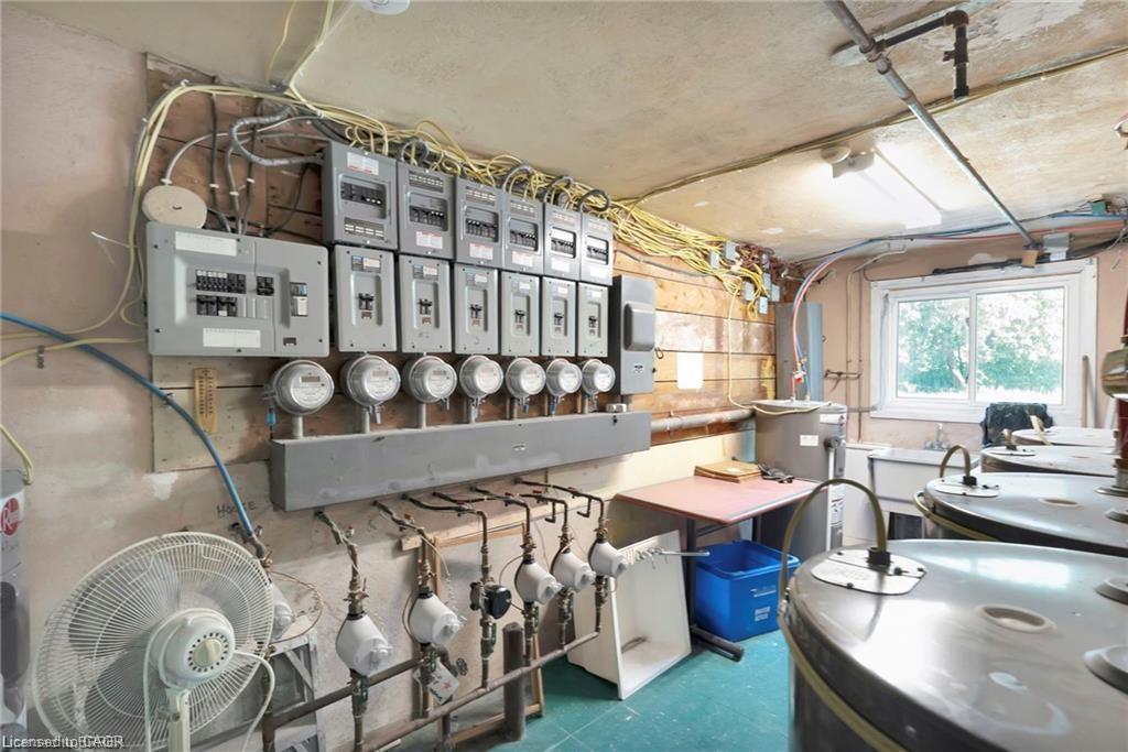 2-362 Grey Street, Brantford, ON - Indoor