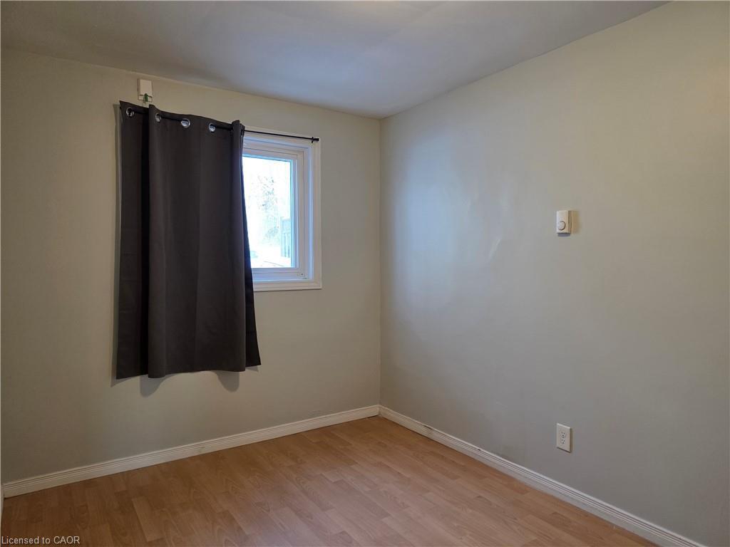 2-362 Grey Street, Brantford, ON - Indoor Photo Showing Other Room