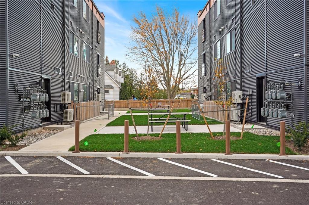 2D-261 King Street E, Hamilton, ON - Outdoor