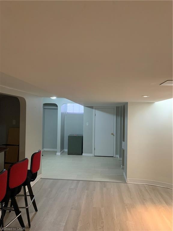 Lower-72 Southmeadow Crescent, Stoney Creek, ON - Indoor Photo Showing Other Room