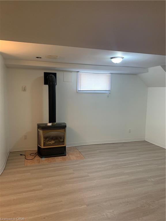 Lower-72 Southmeadow Crescent, Stoney Creek, ON - Indoor Photo Showing Basement