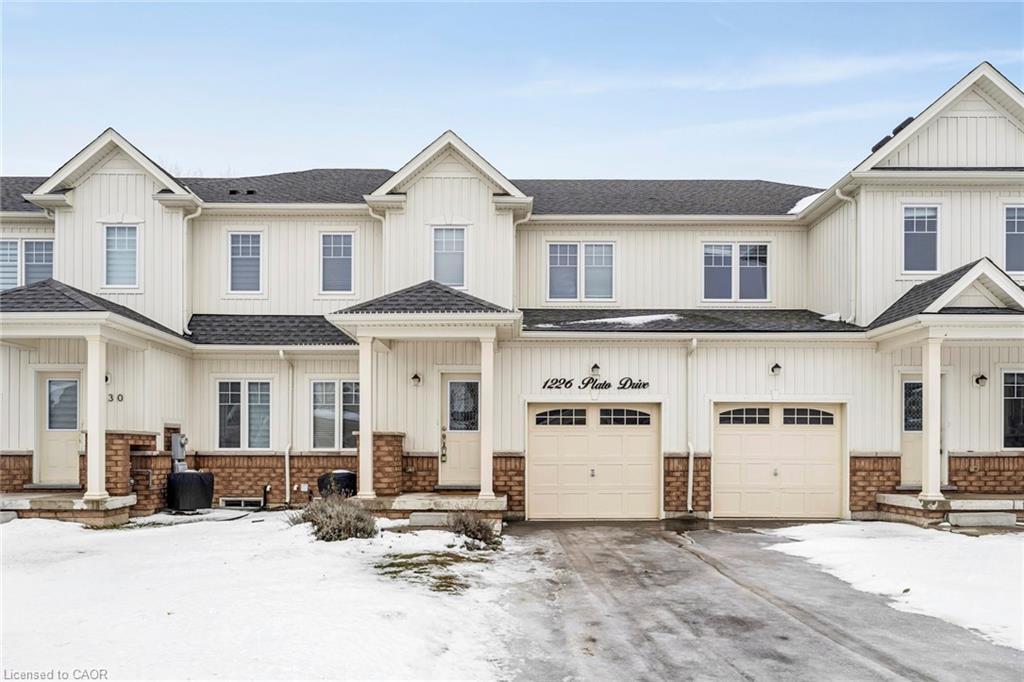 1226 Plato Drive, Fort Erie, ON - Outdoor With Facade