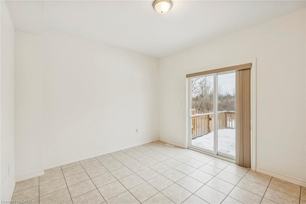 1226 Plato Drive, Fort Erie, ON - Indoor Photo Showing Other Room