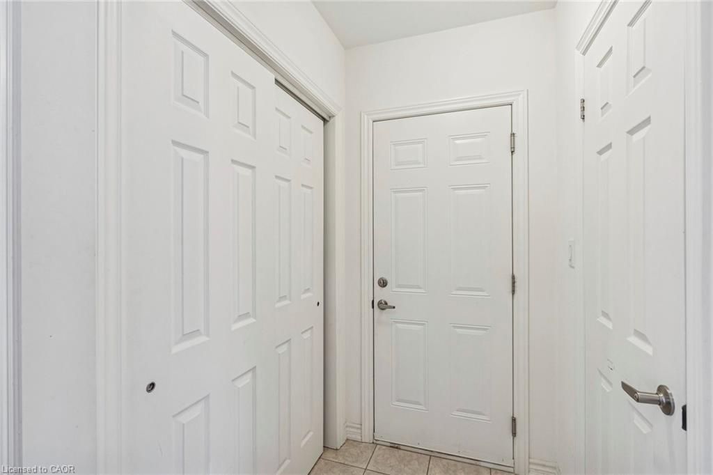 1226 Plato Drive, Fort Erie, ON - Indoor Photo Showing Other Room