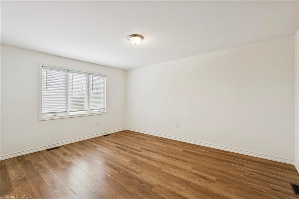 1226 Plato Drive, Fort Erie, ON - Indoor Photo Showing Other Room