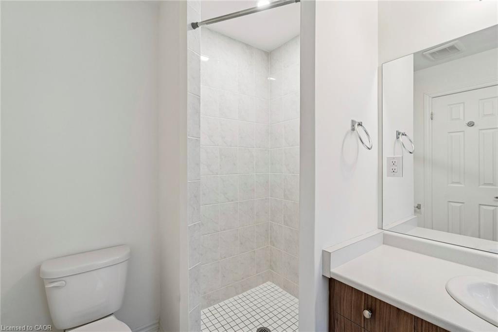 1226 Plato Drive, Fort Erie, ON - Indoor Photo Showing Bathroom