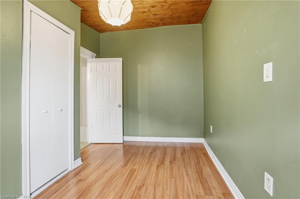 313 Mary Street, Hamilton, ON - Indoor Photo Showing Other Room