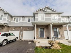 120 Sycamore Street Welland, ON L3C 0H8