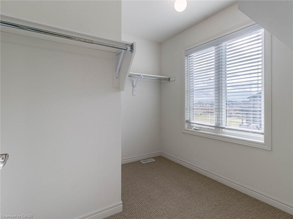 120 Sycamore Street, Welland, ON - Indoor