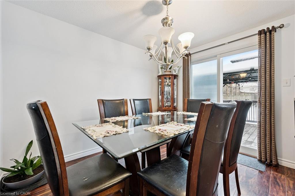 23 Tamvale Crescent, Kitchener, ON - Indoor Photo Showing Dining Room