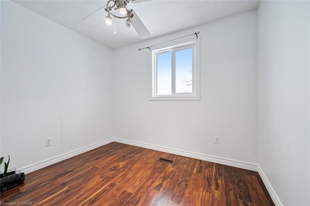 23 Tamvale Crescent, Kitchener, ON - Indoor Photo Showing Other Room