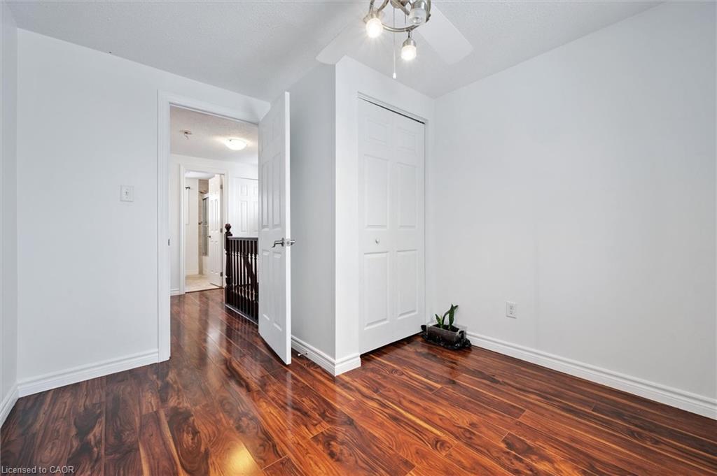 23 Tamvale Crescent, Kitchener, ON - Indoor Photo Showing Other Room