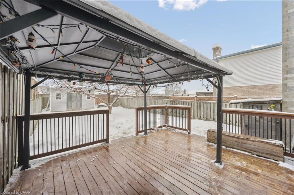 23 Tamvale Crescent, Kitchener, ON - Outdoor With Deck Patio Veranda With Exterior