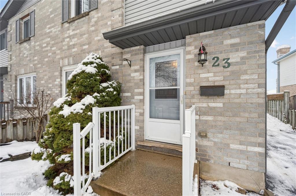 23 Tamvale Crescent, Kitchener, ON - Outdoor With Deck Patio Veranda With Exterior