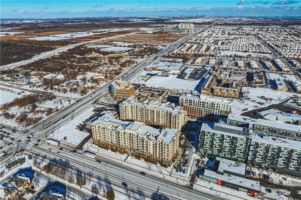 706-2486 Old Bronte Road, Oakville, ON - Outdoor With View