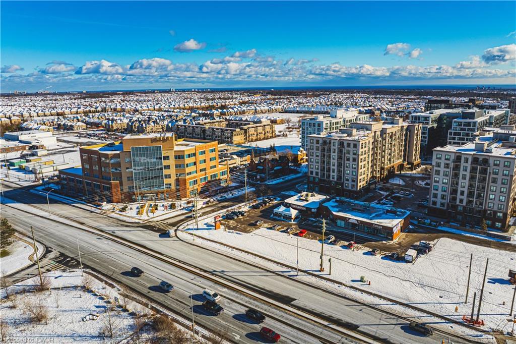 706-2486 Old Bronte Road, Oakville, ON - Outdoor With View