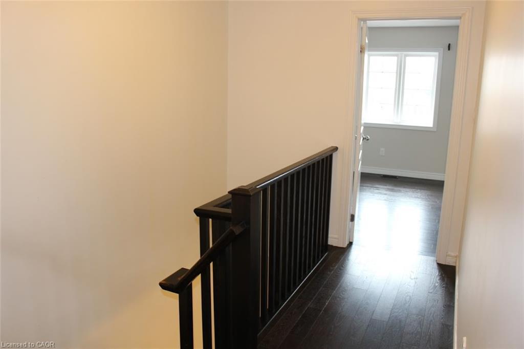 27 Waterbridge Street, Stoney Creek, ON - Indoor Photo Showing Other Room