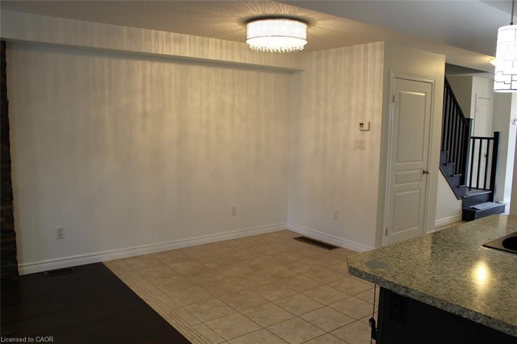 27 Waterbridge Street, Stoney Creek, ON - Indoor Photo Showing Other Room