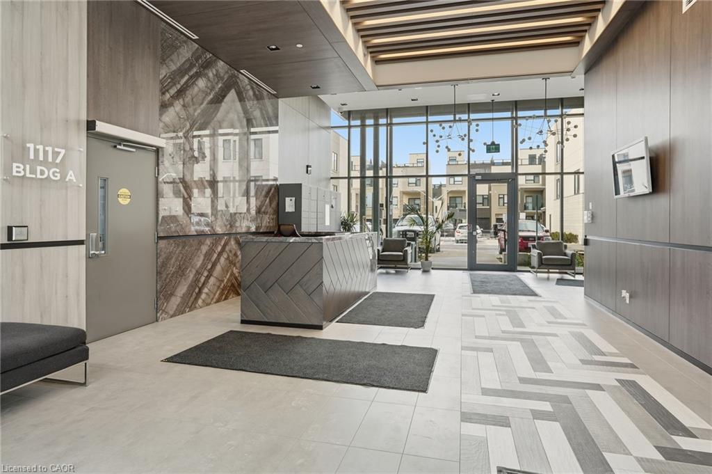 A508-1117 Cooke Boulevard, Burlington, ON - Indoor Photo Showing Other Room