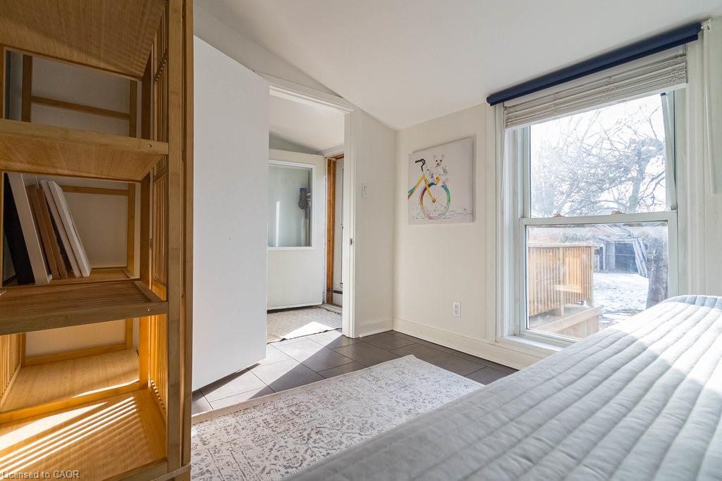 47 Tom Street, Hamilton, ON - Indoor Photo Showing Other Room