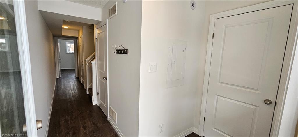 D11-24 Morrison Road, Kitchener, ON - Indoor Photo Showing Other Room