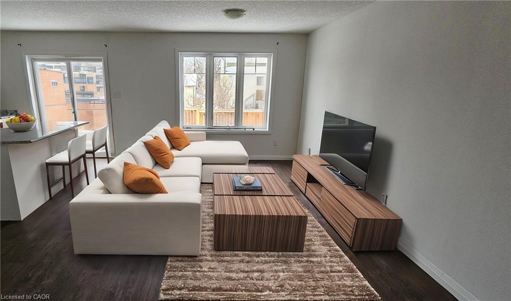 D11-24 Morrison Road, Kitchener, ON - Indoor Photo Showing Living Room