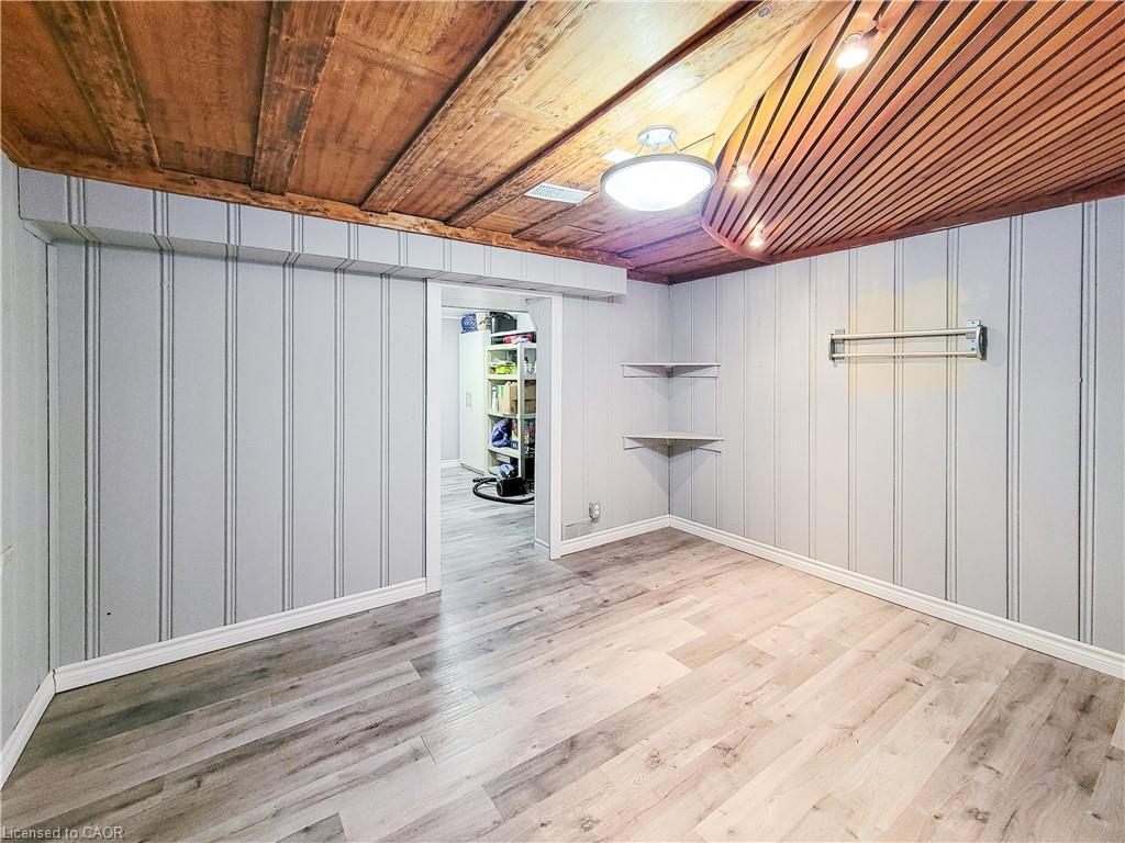 773 Queensdale Avenue E, Hamilton, ON - Indoor Photo Showing Other Room