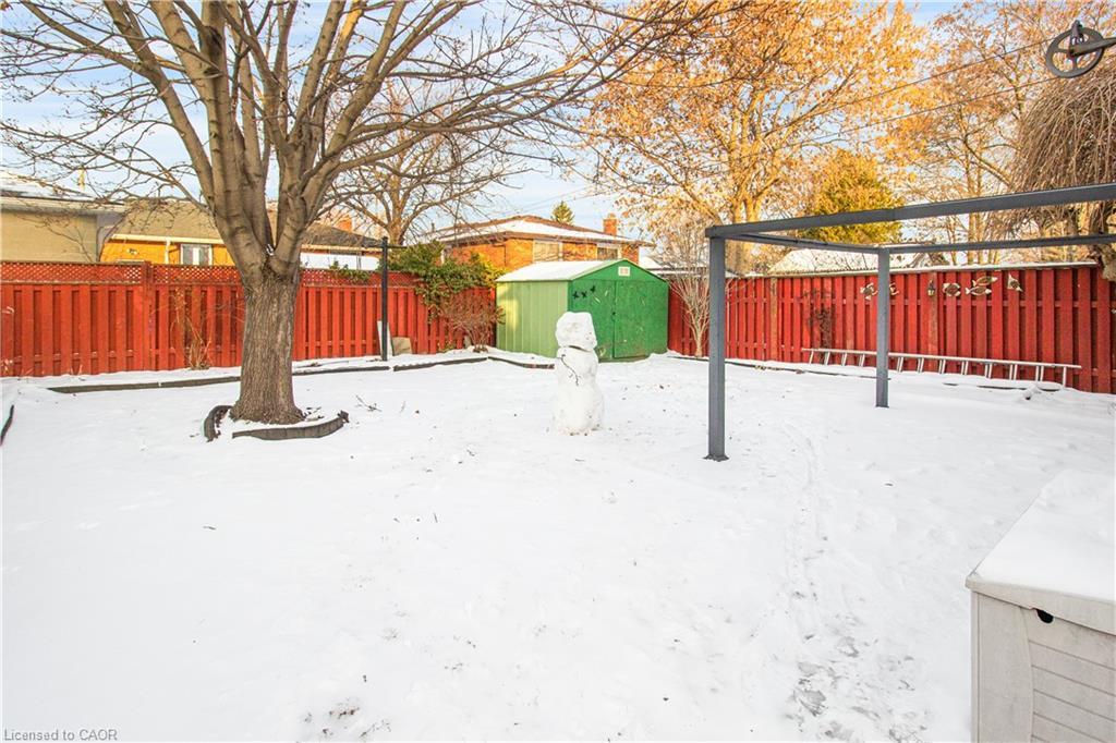 773 Queensdale Avenue E, Hamilton, ON - Outdoor