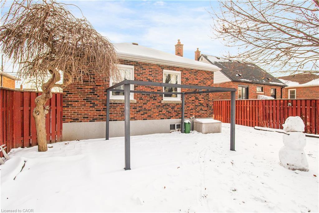 773 Queensdale Avenue E, Hamilton, ON - Outdoor