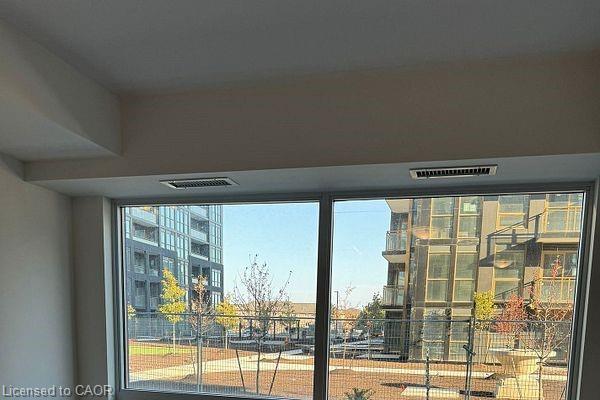 104-2343 Khalsa Gate, Oakville, ON - Indoor Photo Showing Other Room