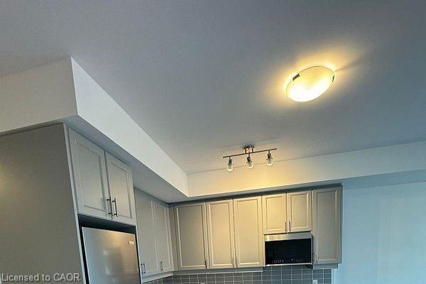 104-2343 Khalsa Gate, Oakville, ON - Indoor