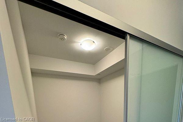 104-2343 Khalsa Gate, Oakville, ON - Indoor